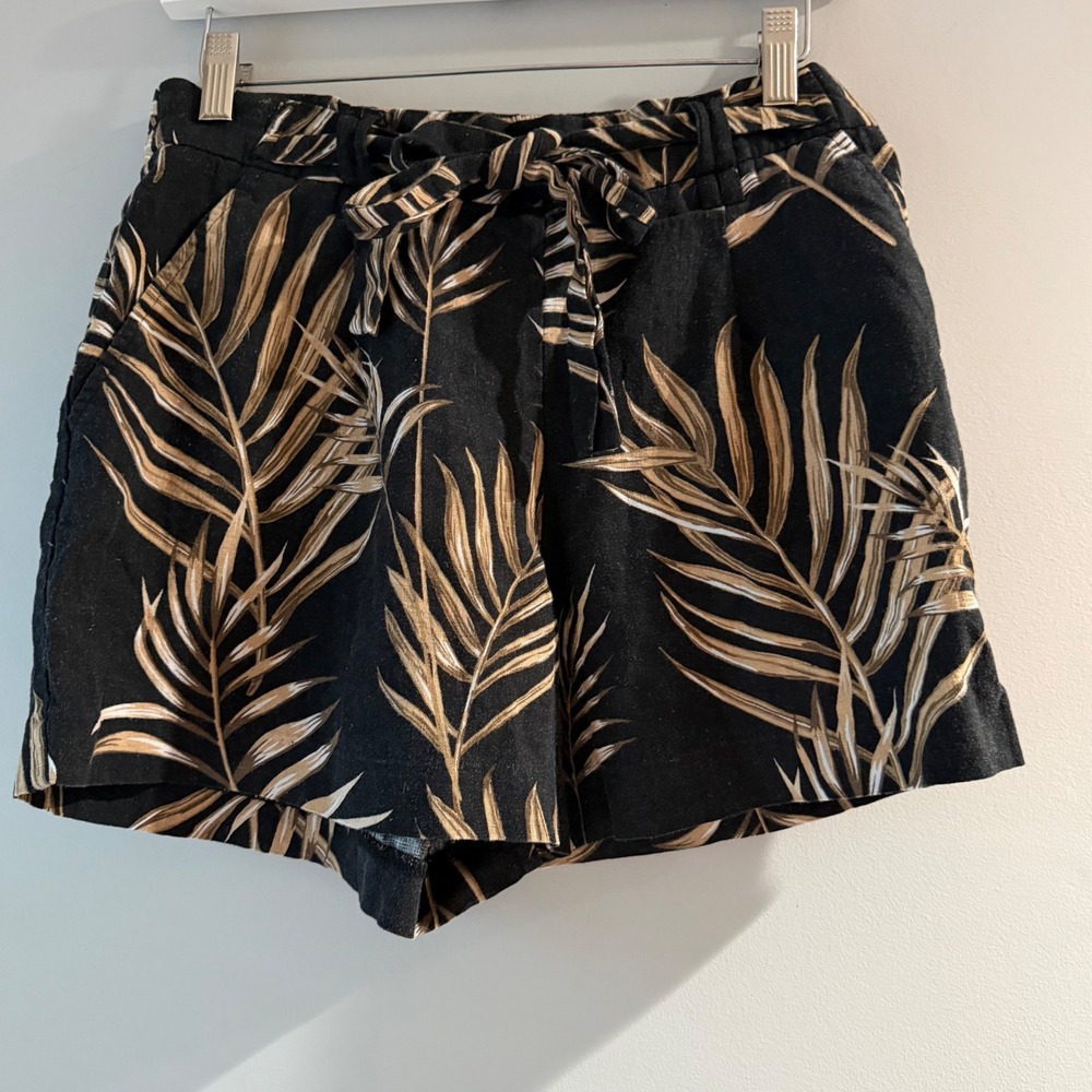 C&C California Shorts Women 6 Black Tan Excellent Tropical Linen Blend Tie Waist